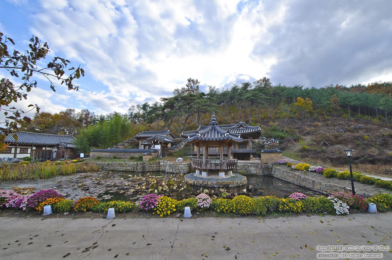 Gwiae Traditional House Yeongcheon Exterior foto