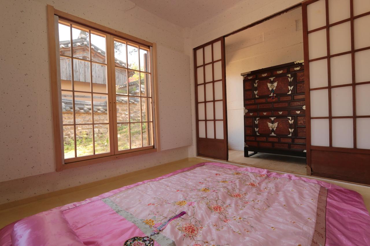 Gwiae Traditional House Yeongcheon Exterior foto